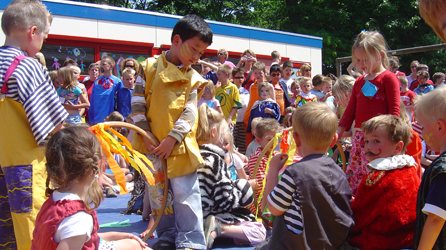 schoolreisNL opschool