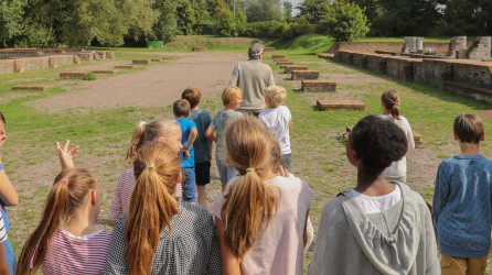 Abdijmuseum header buiten